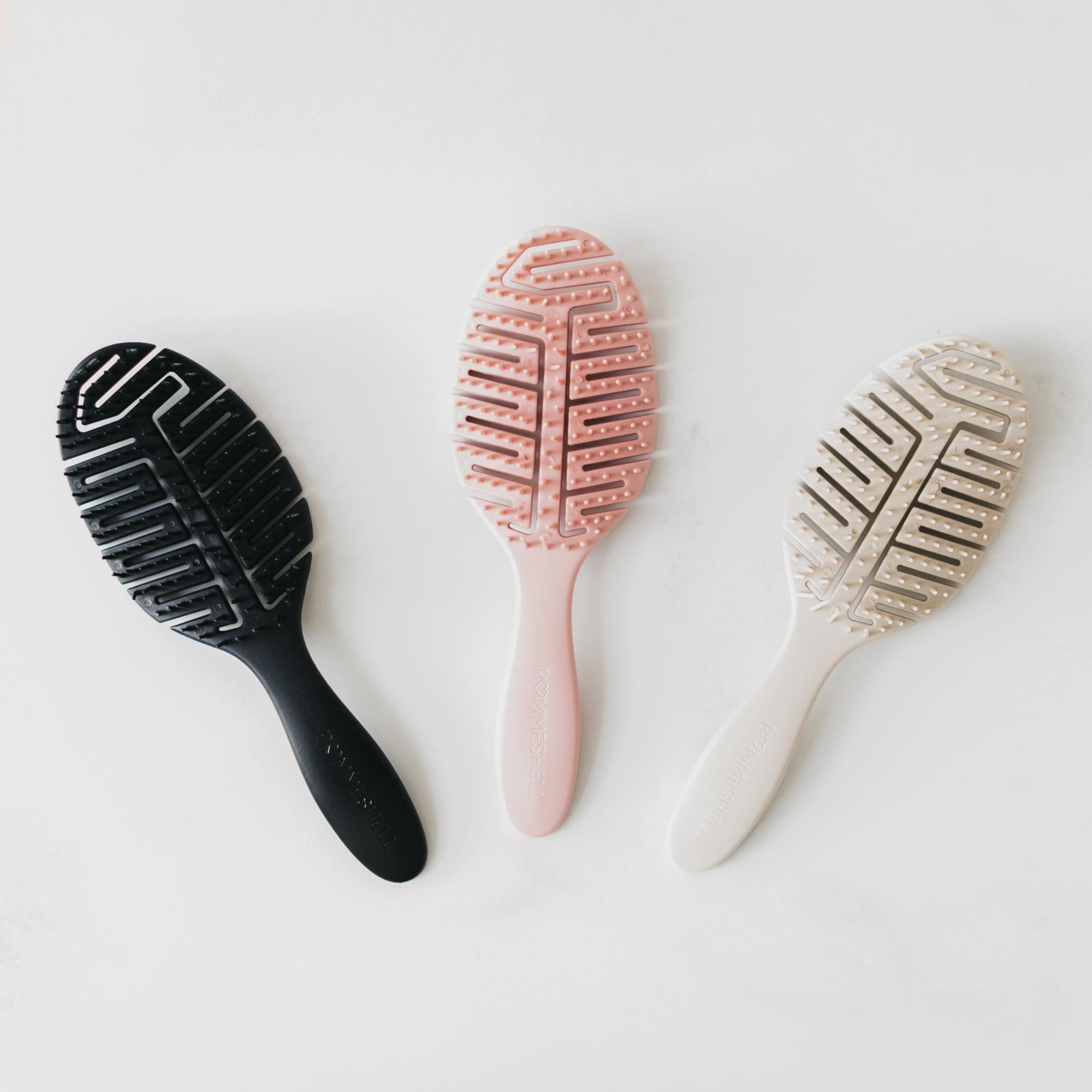 Image of The Pomme Brush Rosette