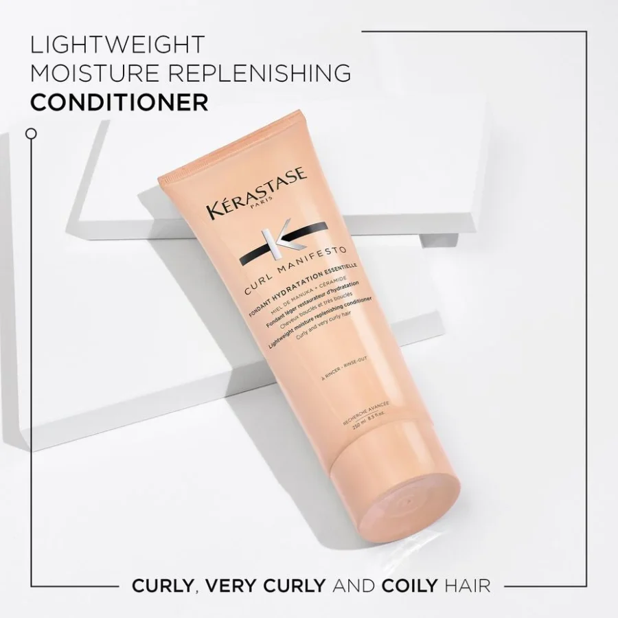 an image of the curl manifesto conditioner on a white background.